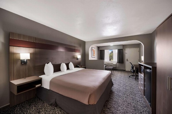 Best Western Minden Inn image 24